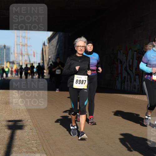 06.10.2024 - 19. swb-Marathon Bremen Michael Strokosch http://msf.ph/oto/7347554 06.10.2024 10:25:35 Laufen 19, 24, 8987, 8286 meine-sportfotos.de