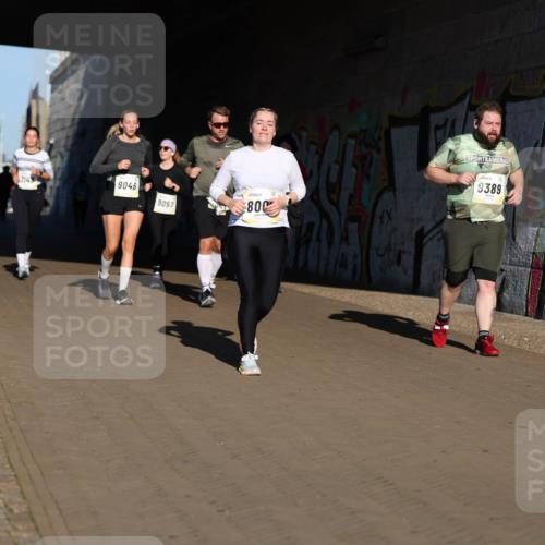 06.10.2024 - 19. swb-Marathon Bremen Michael Strokosch http://msf.ph/oto/7347610 06.10.2024 10:25:51 Laufen 714, 9046, 9057, 800, 8389 meine-sportfotos.de