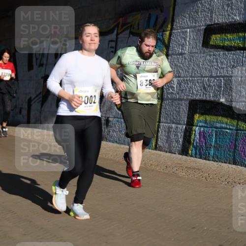 06.10.2024 - 19. swb-Marathon Bremen Michael Strokosch http://msf.ph/oto/7347624 06.10.2024 10:25:53 Laufen 9057, 5047, 8739, 002, 8382 meine-sportfotos.de