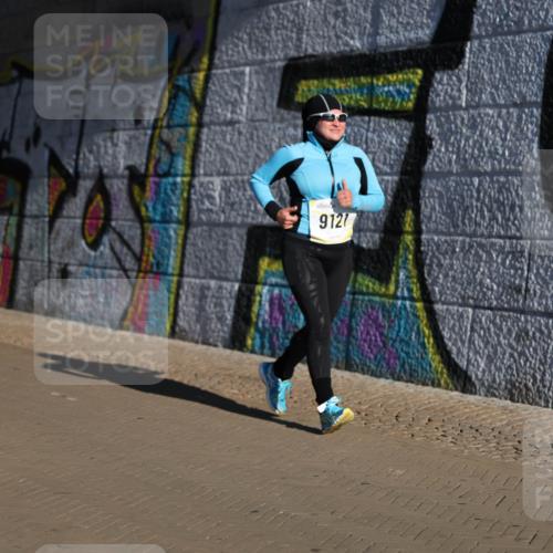 06.10.2024 - 19. swb-Marathon Bremen Michael Strokosch http://msf.ph/oto/7347690 06.10.2024 10:26:08 Laufen 9127 meine-sportfotos.de