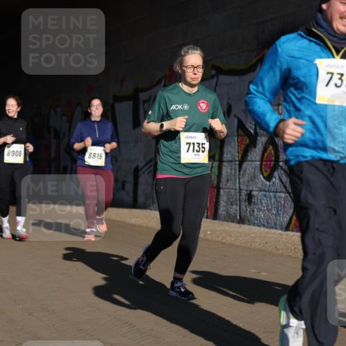 06.10.2024 - 19. swb-Marathon Bremen Michael Strokosch http://msf.ph/oto/7347719 06.10.2024 10:26:17 Laufen 9028, 8908, 8815, 7135, 7398 meine-sportfotos.de