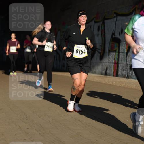 06.10.2024 - 19. swb-Marathon Bremen Michael Strokosch http://msf.ph/oto/7347881 06.10.2024 10:27:07 Laufen 7192, 765, 8154, 8476 meine-sportfotos.de