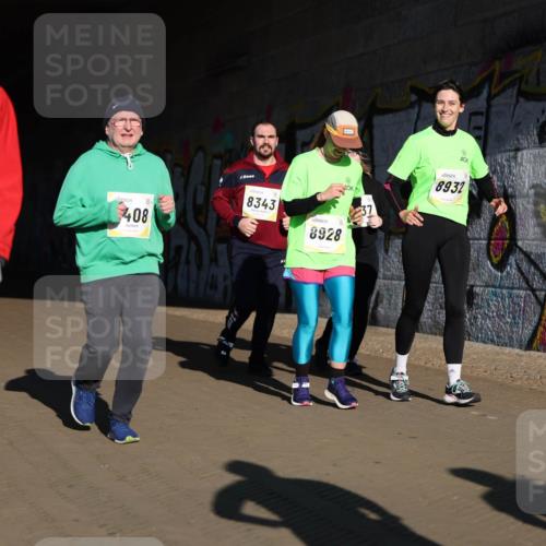 06.10.2024 - 19. swb-Marathon Bremen Michael Strokosch http://msf.ph/oto/7347981 06.10.2024 10:27:25 Laufen 408, 8343, 8928, 8932 meine-sportfotos.de