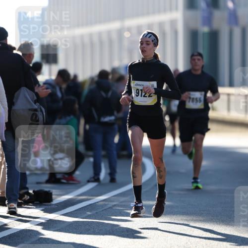06.10.2024 - 19. swb-Marathon Bremen Michael Strokosch http://msf.ph/oto/7348138 06.10.2024 10:35:22 Laufen 9122, 7655 meine-sportfotos.de