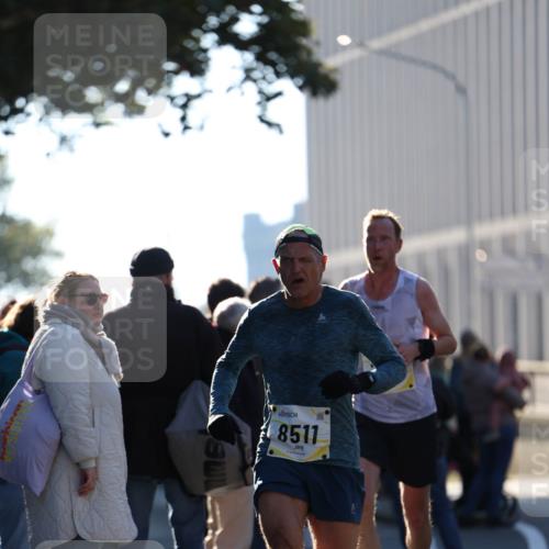 06.10.2024 - 19. swb-Marathon Bremen Michael Strokosch http://msf.ph/oto/7348284 06.10.2024 10:35:48 Laufen 8511 meine-sportfotos.de