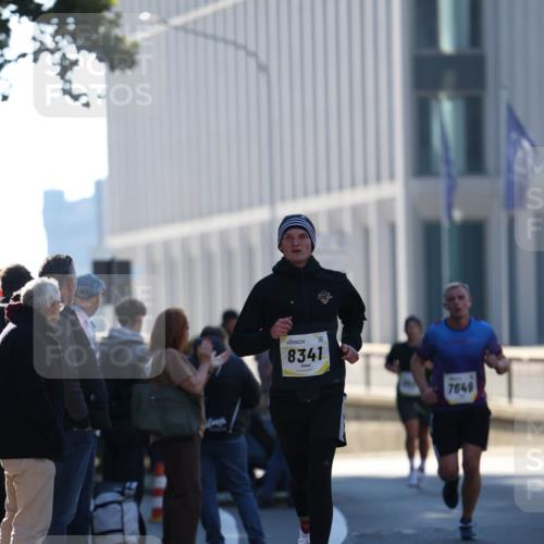 06.10.2024 - 19. swb-Marathon Bremen Michael Strokosch http://msf.ph/oto/7348336 06.10.2024 10:36:16 Laufen 8341, 7649 meine-sportfotos.de