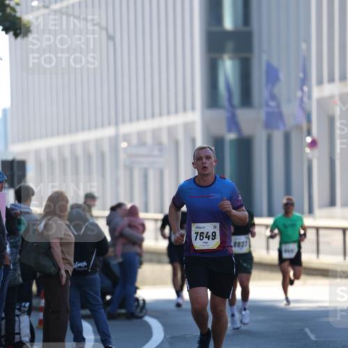 06.10.2024 - 19. swb-Marathon Bremen Michael Strokosch http://msf.ph/oto/7348357 06.10.2024 10:36:18 Laufen 024, 7649, 8827 meine-sportfotos.de