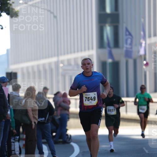 06.10.2024 - 19. swb-Marathon Bremen Michael Strokosch http://msf.ph/oto/7348361 06.10.2024 10:36:19 Laufen 24, 7649, 8827 meine-sportfotos.de