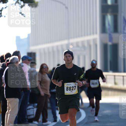06.10.2024 - 19. swb-Marathon Bremen Michael Strokosch http://msf.ph/oto/7348393 06.10.2024 10:36:22 Laufen 8627, 90, 36 meine-sportfotos.de
