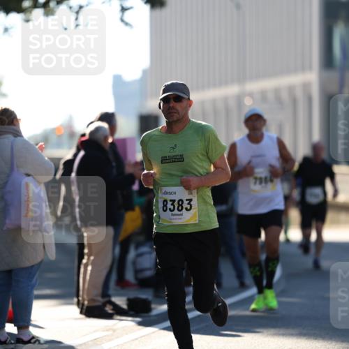 06.10.2024 - 19. swb-Marathon Bremen Michael Strokosch http://msf.ph/oto/7348607 06.10.2024 10:37:12 Laufen 8383, 796 meine-sportfotos.de