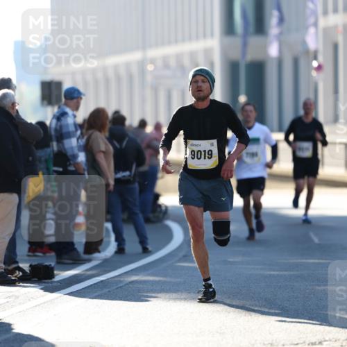 06.10.2024 - 19. swb-Marathon Bremen Michael Strokosch http://msf.ph/oto/7348680 06.10.2024 10:37:24 Laufen 9019 meine-sportfotos.de