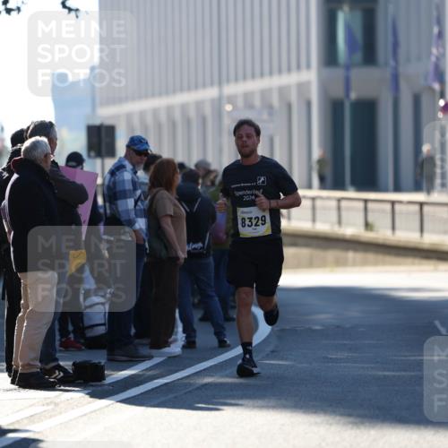 06.10.2024 - 19. swb-Marathon Bremen Michael Strokosch http://msf.ph/oto/7348746 06.10.2024 10:37:33 Laufen 2024, 8329 meine-sportfotos.de
