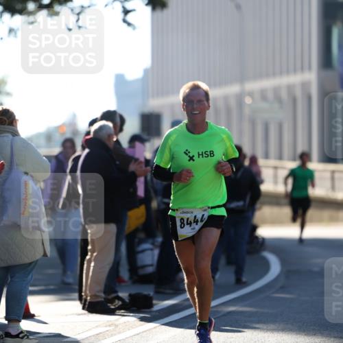 06.10.2024 - 19. swb-Marathon Bremen Michael Strokosch http://msf.ph/oto/7348791 06.10.2024 10:37:44 Laufen 24, 8444 meine-sportfotos.de
