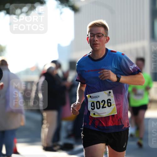 06.10.2024 - 19. swb-Marathon Bremen Michael Strokosch http://msf.ph/oto/7348899 06.10.2024 10:38:10 Laufen 9, 2024, 579, 9026 meine-sportfotos.de