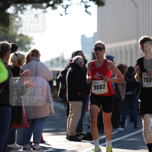 06.10.2024 - 19. swb-Marathon Bremen Michael Strokosch http://msf.ph/oto/7348928 06.10.2024 10:38:14 Laufen 064, 24, 9082, 7605 meine-sportfotos.de