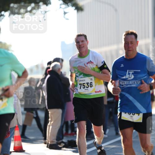 06.10.2024 - 19. swb-Marathon Bremen Michael Strokosch http://msf.ph/oto/7349102 06.10.2024 10:38:33 Laufen 9129, 7536 meine-sportfotos.de