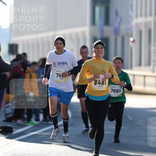 06.10.2024 - 19. swb-Marathon Bremen Michael Strokosch http://msf.ph/oto/7349249 06.10.2024 10:38:56 Laufen 749, 8481, 7081 meine-sportfotos.de