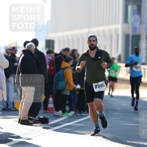 06.10.2024 - 19. swb-Marathon Bremen Michael Strokosch http://msf.ph/oto/7349342 06.10.2024 10:39:11 Laufen 7, 8905, 7611, 8228 meine-sportfotos.de