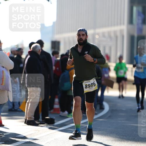 06.10.2024 - 19. swb-Marathon Bremen Michael Strokosch http://msf.ph/oto/7349349 06.10.2024 10:39:11 Laufen 8985, 8228 meine-sportfotos.de