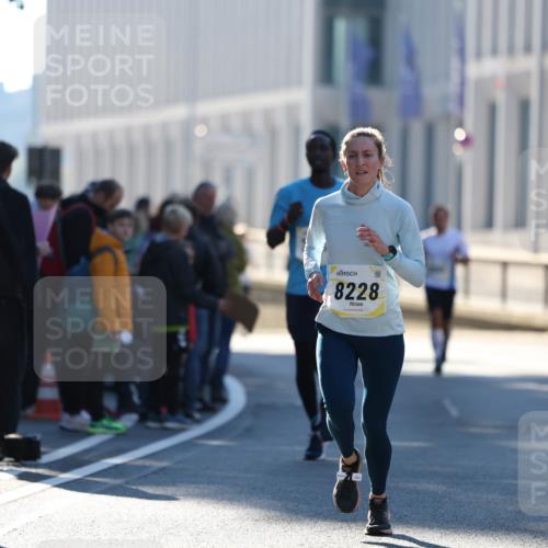 06.10.2024 - 19. swb-Marathon Bremen Michael Strokosch http://msf.ph/oto/7349368 06.10.2024 10:39:13 Laufen 1, 8228 meine-sportfotos.de