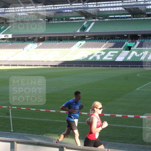 06.10.2024 - 19. swb-Marathon Bremen Yannick Fuchs http://msf.ph/oto/7349394 06.10.2024 10:24:17 Laufen im Stadion 7081, 7128, 7196, 7283, 7523, 7536, 7579, 7584, 7738, 7743, 7759, 7964, 8000, 8060, 8094, 8095, 8180, 8220, 8331, 8383, 8390, 8441, 8444, 8446, 8544, 8571, 8642, 8656, 8726, 8831, 8974, 8992, 9019, 9026, 9052, 9082 meine-sportfotos.de