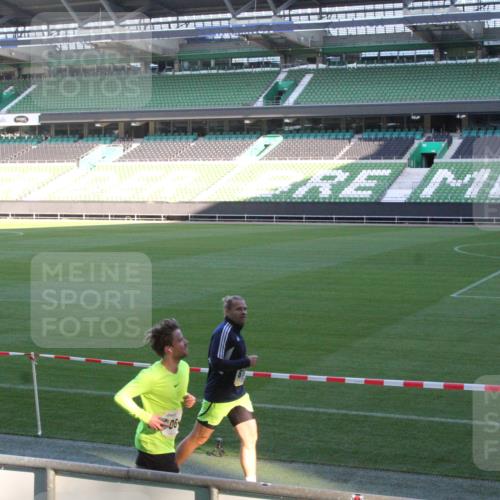 06.10.2024 - 19. swb-Marathon Bremen Yannick Fuchs http://msf.ph/oto/7349479 06.10.2024 10:24:39 Laufen im Stadion 7081, 7128, 7196, 7197, 7259, 7283, 7363, 7536, 7555, 7571, 7579, 7584, 7648, 7650, 7738, 7759, 8000, 8060, 8094, 8095, 8226, 8311, 8313, 8329, 8331, 8383, 8441, 8444, 8446, 8454, 8544, 8571, 8654, 8656, 8785, 8796, 8813, 8831, 8974, 8992, 9019, 9026, 9064, 9082, 9124 meine-sportfotos.de