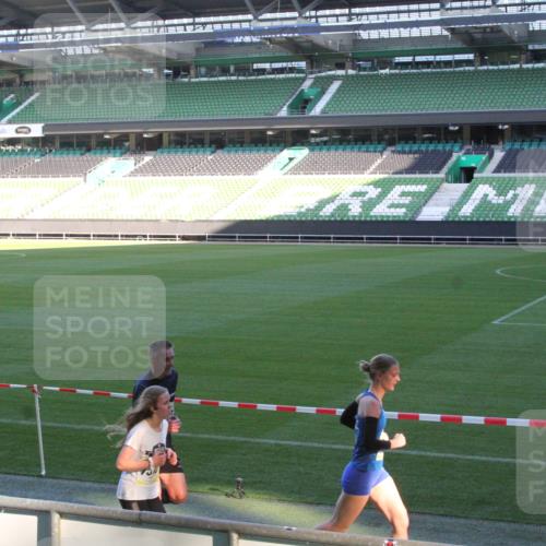 06.10.2024 - 19. swb-Marathon Bremen Yannick Fuchs http://msf.ph/oto/7349513 06.10.2024 10:24:48 Laufen im Stadion 7081, 7128, 7196, 7197, 7259, 7283, 7363, 7536, 7555, 7571, 7579, 7584, 7648, 7650, 7738, 7759, 8060, 8094, 8095, 8209, 8226, 8311, 8313, 8329, 8383, 8441, 8446, 8454, 8654, 8656, 8785, 8796, 8813, 8831, 8939, 8962, 8974, 8992, 9019, 9064, 9082, 9124 meine-sportfotos.de