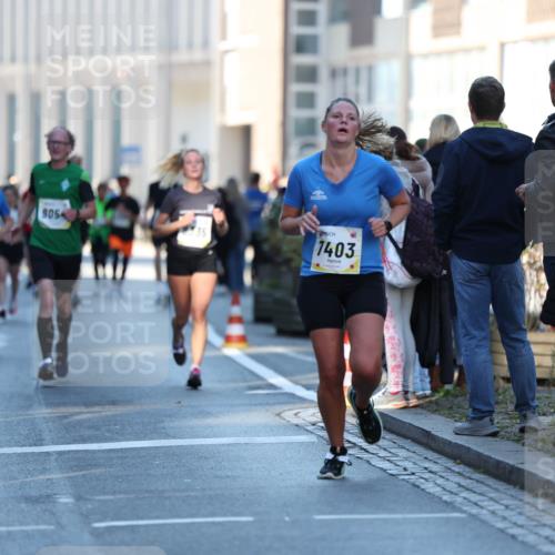06.10.2024 - 19. swb-Marathon Bremen Michael Strokosch http://msf.ph/oto/7349526 06.10.2024 10:41:14 Laufen 4, 905, 7403 meine-sportfotos.de