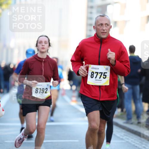 06.10.2024 - 19. swb-Marathon Bremen Michael Strokosch http://msf.ph/oto/7349589 06.10.2024 10:41:29 Laufen 8192, 8775 meine-sportfotos.de