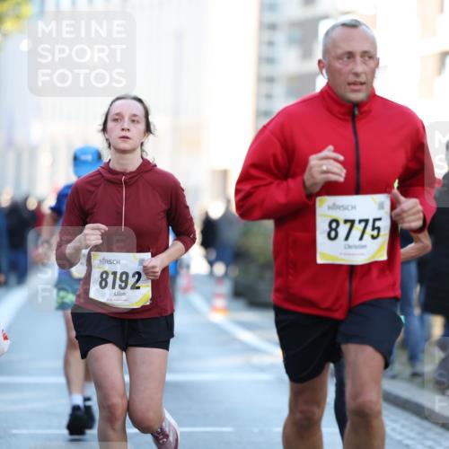 06.10.2024 - 19. swb-Marathon Bremen Michael Strokosch http://msf.ph/oto/7349595 06.10.2024 10:41:29 Laufen 8192, 8775 meine-sportfotos.de