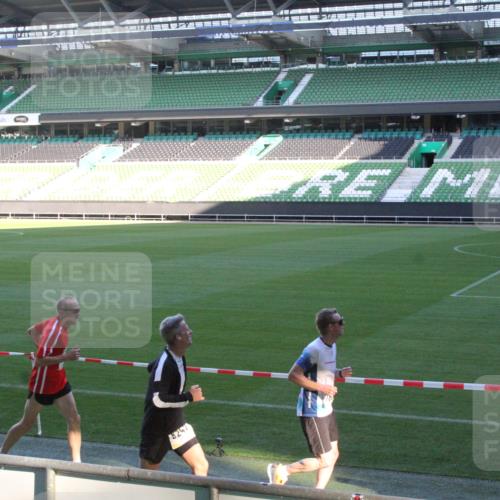 06.10.2024 - 19. swb-Marathon Bremen Yannick Fuchs http://msf.ph/oto/7349674 06.10.2024 10:25:34 Laufen im Stadion 7197, 7259, 7260, 7363, 7496, 7548, 7571, 7650, 7756, 7826, 7906, 8209, 8228, 8242, 8310, 8311, 8412, 8445, 8478, 8481, 8497, 8517, 8659, 8666, 8671, 8672, 8680, 8713, 8715, 8749, 8796, 8806, 8812, 8905, 8939, 8962, 8975 meine-sportfotos.de
