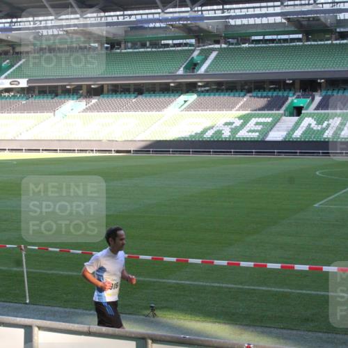 06.10.2024 - 19. swb-Marathon Bremen Yannick Fuchs http://msf.ph/oto/7349742 06.10.2024 10:25:55 Laufen im Stadion 7141, 7260, 7294, 7429, 7433, 7485, 7496, 7548, 7756, 7771, 7793, 7826, 7906, 8177, 8228, 8242, 8301, 8412, 8478, 8481, 8492, 8497, 8517, 8555, 8659, 8666, 8671, 8672, 8680, 8713, 8715, 8749, 8775, 8793, 8806, 8812, 8905, 8975, 9034, 9061 meine-sportfotos.de