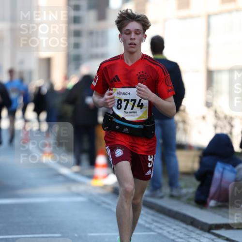 06.10.2024 - 19. swb-Marathon Bremen Michael Strokosch http://msf.ph/oto/7349837 06.10.2024 10:42:26 Laufen 8774 meine-sportfotos.de