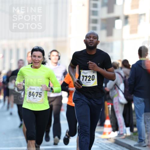 06.10.2024 - 19. swb-Marathon Bremen Michael Strokosch http://msf.ph/oto/7349901 06.10.2024 10:42:36 Laufen 8475, 7720 meine-sportfotos.de