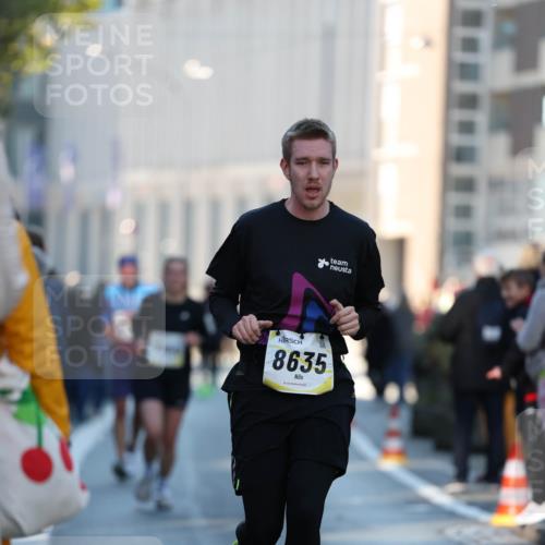 06.10.2024 - 19. swb-Marathon Bremen Michael Strokosch http://msf.ph/oto/7349947 06.10.2024 10:42:42 Laufen 8635 meine-sportfotos.de