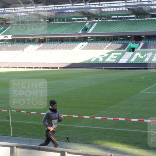 06.10.2024 - 19. swb-Marathon Bremen Yannick Fuchs http://msf.ph/oto/7350389 06.10.2024 10:28:21 Laufen im Stadion 7025, 7041, 7094, 7095, 7184, 7195, 7198, 7214, 7216, 7217, 7303, 7364, 7402, 7452, 7464, 7501, 7511, 7538, 7541, 7568, 7569, 7594, 7638, 7647, 7673, 7697, 7876, 7897, 7965, 8066, 8173, 8185, 8261, 8288, 8316, 8351, 8374, 8403, 8405, 8411, 8456, 8498, 8526, 8551, 8569, 8701, 8711, 8716, 8754, 8801, 8816, 8824, 8827, 8833, 8836, 8877, 8891, 8943, 8966, 9040, 9060 meine-sportfotos.de