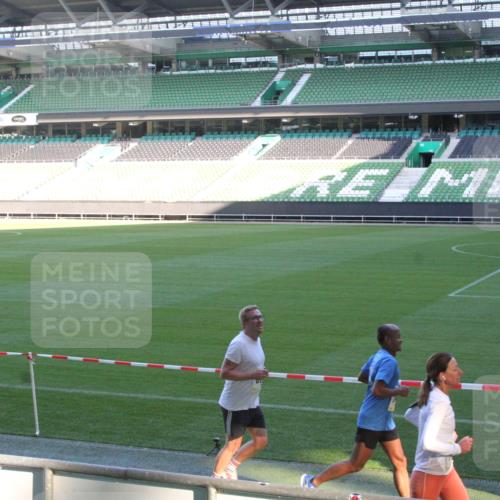 06.10.2024 - 19. swb-Marathon Bremen Yannick Fuchs http://msf.ph/oto/7350444 06.10.2024 10:28:31 Laufen im Stadion 7025, 7041, 7086, 7094, 7095, 7195, 7198, 7214, 7216, 7217, 7218, 7303, 7364, 7402, 7464, 7501, 7511, 7526, 7538, 7541, 7568, 7569, 7594, 7697, 7897, 7965, 8066, 8067, 8173, 8185, 8261, 8288, 8323, 8334, 8374, 8403, 8405, 8411, 8456, 8488, 8498, 8526, 8551, 8569, 8711, 8716, 8816, 8824, 8827, 8833, 8836, 8877, 8891, 8943, 8966, 8968, 8991, 9040, 9060 meine-sportfotos.de