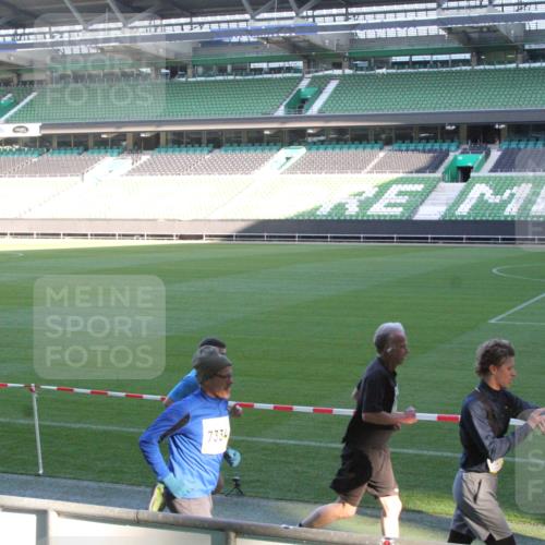 06.10.2024 - 19. swb-Marathon Bremen Yannick Fuchs http://msf.ph/oto/7350748 06.10.2024 10:29:38 Laufen im Stadion 7060, 7061, 7066, 7099, 7117, 7193, 7194, 7290, 7296, 7334, 7370, 7372, 7384, 7451, 7542, 7590, 7671, 7683, 7706, 7714, 7768, 7776, 7800, 7823, 7825, 7870, 7931, 7983, 7989, 7992, 8001, 8018, 8092, 8098, 8156, 8157, 8158, 8215, 8244, 8252, 8330, 8336, 8419, 8424, 8443, 8458, 8461, 8522, 8525, 8536, 8570, 8575, 8596, 8604, 8609, 8665, 8819, 8828, 8835, 8843, 8854, 8875, 8894, 8925, 8965, 9014, 9038, 9080 meine-sportfotos.de