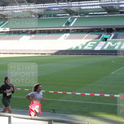 06.10.2024 - 19. swb-Marathon Bremen Yannick Fuchs http://msf.ph/oto/7350911 06.10.2024 10:30:11 Laufen im Stadion 7060, 7061, 7066, 7117, 7146, 7176, 7193, 7194, 7334, 7340, 7361, 7370, 7372, 7384, 7412, 7451, 7542, 7585, 7620, 7629, 7630, 7696, 7706, 7714, 7752, 7768, 7784, 7800, 7823, 7870, 7931, 7962, 7983, 7989, 7992, 8001, 8041, 8092, 8098, 8109, 8186, 8215, 8219, 8223, 8290, 8328, 8330, 8332, 8333, 8362, 8424, 8428, 8440, 8458, 8465, 8477, 8524, 8552, 8570, 8575, 8609, 8629, 8639, 8748, 8763, 8767, 8768, 8783, 8794, 8803, 8834, 8835, 8854, 8869, 8875, 8897, 8925, 8933 meine-sportfotos.de