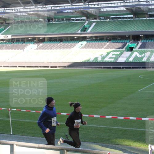06.10.2024 - 19. swb-Marathon Bremen Yannick Fuchs http://msf.ph/oto/7350944 06.10.2024 10:30:15 Laufen im Stadion 7060, 7061, 7066, 7117, 7146, 7176, 7193, 7194, 7334, 7340, 7361, 7372, 7384, 7412, 7451, 7542, 7585, 7613, 7620, 7629, 7630, 7696, 7706, 7714, 7752, 7768, 7784, 7800, 7823, 7870, 7931, 7962, 7989, 7992, 8001, 8041, 8092, 8098, 8109, 8186, 8215, 8219, 8223, 8290, 8328, 8330, 8332, 8333, 8354, 8362, 8424, 8428, 8440, 8458, 8465, 8477, 8524, 8552, 8570, 8575, 8609, 8629, 8639, 8748, 8763, 8767, 8768, 8783, 8794, 8803, 8834, 8841, 8854, 8869, 8897, 8925, 8933, 9008 meine-sportfotos.de