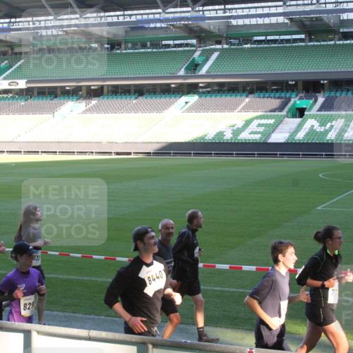 06.10.2024 - 19. swb-Marathon Bremen Yannick Fuchs http://msf.ph/oto/7351002 06.10.2024 10:30:19 Laufen im Stadion 7060, 7061, 7066, 7117, 7146, 7176, 7193, 7194, 7340, 7361, 7372, 7384, 7412, 7451, 7542, 7585, 7613, 7620, 7629, 7630, 7696, 7698, 7706, 7714, 7752, 7768, 7784, 7823, 7870, 7931, 7962, 7989, 7992, 8001, 8041, 8109, 8186, 8215, 8219, 8223, 8290, 8328, 8330, 8332, 8333, 8354, 8362, 8424, 8428, 8440, 8458, 8465, 8477, 8524, 8552, 8570, 8609, 8629, 8639, 8748, 8763, 8767, 8768, 8783, 8794, 8802, 8803, 8834, 8841, 8854, 8869, 8897, 8898, 8925, 8933, 9008, 9081 meine-sportfotos.de