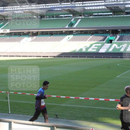06.10.2024 - 19. swb-Marathon Bremen Yannick Fuchs http://msf.ph/oto/7351049 06.10.2024 10:30:26 Laufen im Stadion 7029, 7053, 7060, 7061, 7066, 7144, 7146, 7176, 7193, 7194, 7302, 7340, 7361, 7372, 7384, 7412, 7451, 7542, 7585, 7613, 7620, 7629, 7630, 7696, 7698, 7706, 7752, 7768, 7784, 7823, 7870, 7931, 7962, 7989, 8001, 8036, 8041, 8109, 8186, 8215, 8219, 8223, 8290, 8328, 8332, 8333, 8354, 8362, 8424, 8428, 8440, 8465, 8469, 8477, 8524, 8552, 8570, 8629, 8639, 8748, 8763, 8767, 8768, 8783, 8794, 8802, 8803, 8834, 8841, 8854, 8869, 8897, 8898, 8925, 8933, 9008, 9081 meine-sportfotos.de