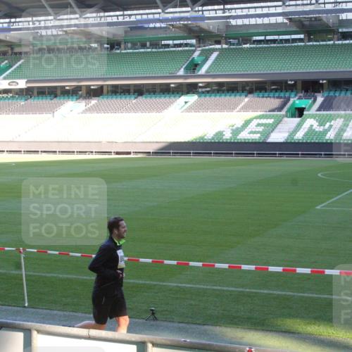 06.10.2024 - 19. swb-Marathon Bremen Yannick Fuchs http://msf.ph/oto/7351143 06.10.2024 10:30:49 Laufen im Stadion 7029, 7046, 7053, 7089, 7144, 7146, 7176, 7213, 7261, 7302, 7361, 7412, 7458, 7585, 7613, 7620, 7629, 7630, 7698, 7752, 7962, 8023, 8036, 8041, 8109, 8186, 8219, 8223, 8245, 8290, 8328, 8332, 8333, 8354, 8392, 8428, 8433, 8437, 8440, 8465, 8469, 8477, 8524, 8552, 8553, 8622, 8629, 8639, 8674, 8748, 8783, 8794, 8802, 8803, 8810, 8834, 8841, 8869, 8892, 8897, 8898, 8931, 8933, 8960, 8985, 9008, 9035, 9081 meine-sportfotos.de