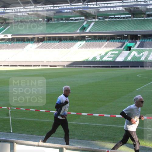 06.10.2024 - 19. swb-Marathon Bremen Yannick Fuchs http://msf.ph/oto/7351179 06.10.2024 10:31:00 Laufen im Stadion 7029, 7046, 7053, 7089, 7144, 7213, 7250, 7261, 7302, 7362, 7458, 7585, 7613, 7698, 7785, 7947, 7962, 8023, 8036, 8041, 8058, 8186, 8223, 8245, 8268, 8290, 8328, 8332, 8333, 8354, 8392, 8428, 8433, 8437, 8440, 8469, 8477, 8512, 8552, 8553, 8586, 8622, 8633, 8634, 8674, 8717, 8748, 8783, 8794, 8802, 8810, 8841, 8892, 8897, 8898, 8931, 8933, 8960, 8985, 9008, 9035, 9075, 9081 meine-sportfotos.de