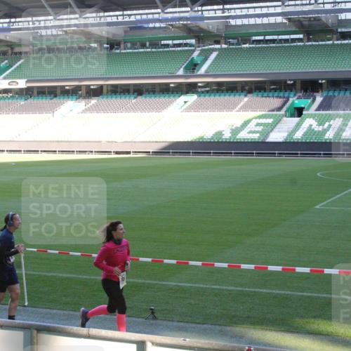 06.10.2024 - 19. swb-Marathon Bremen Yannick Fuchs http://msf.ph/oto/7351453 06.10.2024 10:31:41 Laufen im Stadion 7004, 7005, 7044, 7213, 7225, 7233, 7250, 7362, 7380, 7439, 7458, 7467, 7486, 7545, 7546, 7575, 7628, 7659, 7730, 7762, 7785, 7794, 7806, 7847, 7872, 7947, 7990, 8013, 8014, 8040, 8058, 8123, 8233, 8237, 8267, 8268, 8274, 8304, 8305, 8346, 8388, 8392, 8416, 8433, 8437, 8459, 8512, 8520, 8521, 8538, 8553, 8557, 8586, 8605, 8614, 8624, 8633, 8634, 8646, 8674, 8676, 8677, 8710, 8717, 8776, 8823, 8883, 8892, 8958, 9075 meine-sportfotos.de
