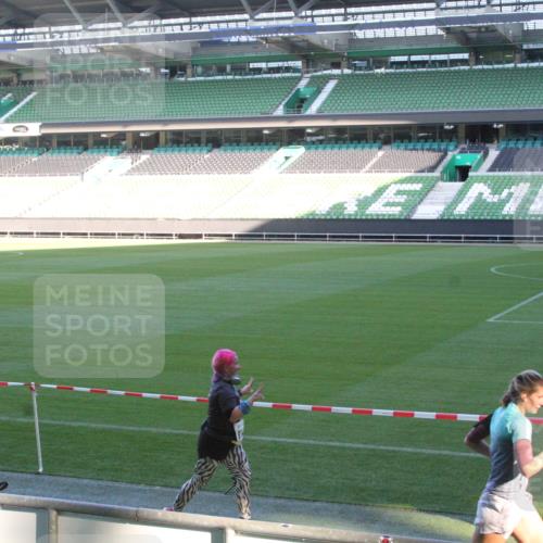 06.10.2024 - 19. swb-Marathon Bremen Yannick Fuchs http://msf.ph/oto/7351648 06.10.2024 10:32:08 Laufen im Stadion 7005, 7007, 7055, 7087, 7090, 7189, 7225, 7233, 7308, 7379, 7380, 7382, 7386, 7415, 7439, 7457, 7467, 7469, 7474, 7482, 7486, 7493, 7545, 7546, 7575, 7600, 7628, 7637, 7689, 7730, 7750, 7762, 7782, 7794, 7806, 7846, 7847, 7850, 7872, 7894, 7974, 7990, 8013, 8014, 8040, 8052, 8061, 8111, 8112, 8123, 8132, 8161, 8233, 8237, 8267, 8276, 8304, 8305, 8322, 8324, 8325, 8339, 8346, 8377, 8413, 8416, 8418, 8431, 8459, 8557, 8576, 8584, 8614, 8624, 8641, 8676, 8677, 8710, 8776 meine-sportfotos.de