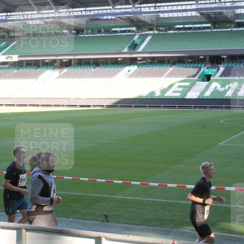 06.10.2024 - 19. swb-Marathon Bremen Yannick Fuchs http://msf.ph/oto/7351811 06.10.2024 10:32:27 Laufen im Stadion 7005, 7007, 7055, 7087, 7090, 7179, 7189, 7225, 7233, 7308, 7379, 7380, 7382, 7386, 7415, 7425, 7457, 7469, 7474, 7481, 7482, 7486, 7493, 7545, 7551, 7575, 7600, 7628, 7637, 7689, 7750, 7762, 7782, 7794, 7846, 7847, 7850, 7872, 7894, 7974, 7975, 8013, 8045, 8052, 8061, 8111, 8112, 8119, 8123, 8132, 8161, 8162, 8231, 8233, 8276, 8304, 8305, 8317, 8322, 8324, 8325, 8339, 8359, 8377, 8413, 8416, 8418, 8431, 8557, 8576, 8584, 8598, 8616, 8641, 8682, 8683 meine-sportfotos.de