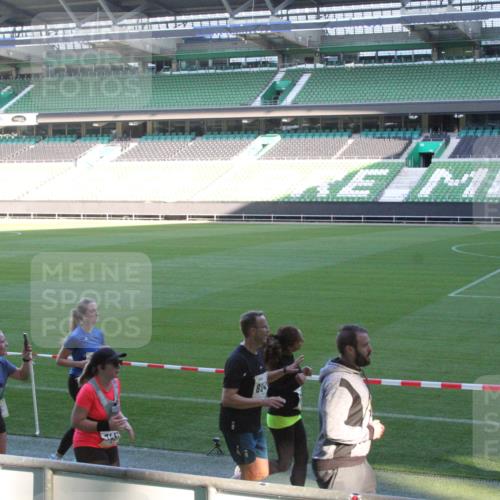 06.10.2024 - 19. swb-Marathon Bremen Yannick Fuchs http://msf.ph/oto/7351826 06.10.2024 10:32:28 Laufen im Stadion 7005, 7007, 7055, 7087, 7090, 7179, 7189, 7225, 7233, 7308, 7379, 7380, 7382, 7386, 7415, 7425, 7457, 7469, 7474, 7481, 7482, 7486, 7493, 7545, 7551, 7575, 7600, 7628, 7637, 7689, 7750, 7762, 7782, 7794, 7846, 7847, 7850, 7872, 7894, 7974, 7975, 8013, 8045, 8052, 8061, 8111, 8112, 8119, 8123, 8132, 8161, 8162, 8231, 8233, 8276, 8304, 8305, 8317, 8322, 8324, 8325, 8339, 8359, 8377, 8413, 8416, 8418, 8431, 8557, 8576, 8584, 8598, 8616, 8641, 8682, 8683 meine-sportfotos.de
