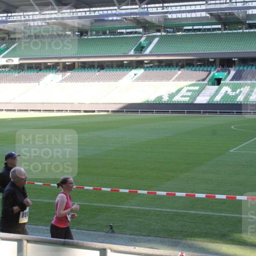 06.10.2024 - 19. swb-Marathon Bremen Yannick Fuchs http://msf.ph/oto/7351902 06.10.2024 10:32:36 Laufen im Stadion 7007, 7050, 7055, 7087, 7090, 7126, 7179, 7189, 7308, 7379, 7380, 7382, 7386, 7415, 7425, 7457, 7469, 7474, 7481, 7482, 7493, 7499, 7551, 7574, 7600, 7628, 7637, 7689, 7750, 7762, 7782, 7794, 7846, 7847, 7850, 7865, 7872, 7894, 7974, 7975, 8013, 8045, 8052, 8061, 8111, 8112, 8119, 8132, 8137, 8161, 8162, 8231, 8233, 8276, 8317, 8322, 8324, 8325, 8339, 8348, 8359, 8361, 8377, 8413, 8418, 8431, 8432, 8557, 8576, 8584, 8598, 8616, 8641, 8682, 8683, 8700 meine-sportfotos.de