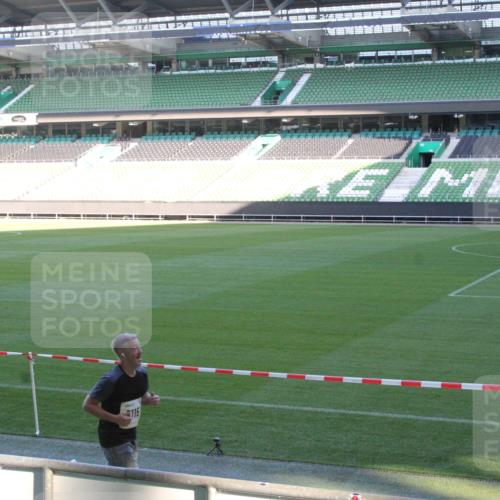 06.10.2024 - 19. swb-Marathon Bremen Yannick Fuchs http://msf.ph/oto/7351947 06.10.2024 10:32:44 Laufen im Stadion 7050, 7055, 7087, 7090, 7126, 7179, 7189, 7308, 7317, 7373, 7375, 7379, 7382, 7386, 7415, 7425, 7442, 7457, 7469, 7474, 7477, 7481, 7482, 7493, 7499, 7551, 7574, 7600, 7637, 7656, 7678, 7689, 7734, 7735, 7750, 7846, 7849, 7850, 7865, 7894, 7974, 7975, 8045, 8052, 8061, 8111, 8112, 8119, 8132, 8137, 8161, 8162, 8231, 8276, 8317, 8322, 8324, 8325, 8339, 8348, 8359, 8361, 8377, 8413, 8418, 8431, 8432, 8479, 8485, 8576, 8584, 8598, 8616, 8641, 8663, 8682, 8683, 8700 meine-sportfotos.de